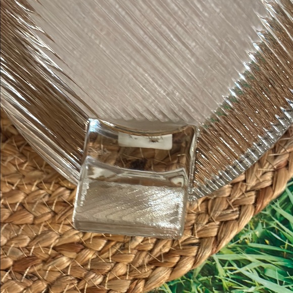 Mikasa Crystal Oval Picture Frame with Ribbed Accents - Picture 9 of 13